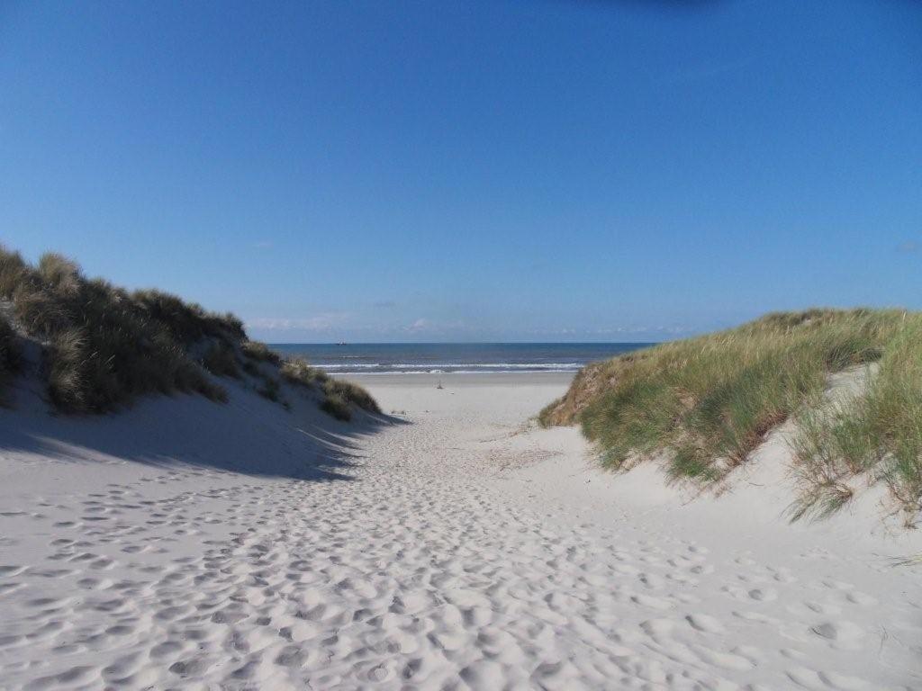 Ameland-Nes-Duinoord: Stacaravan 内斯 外观 照片