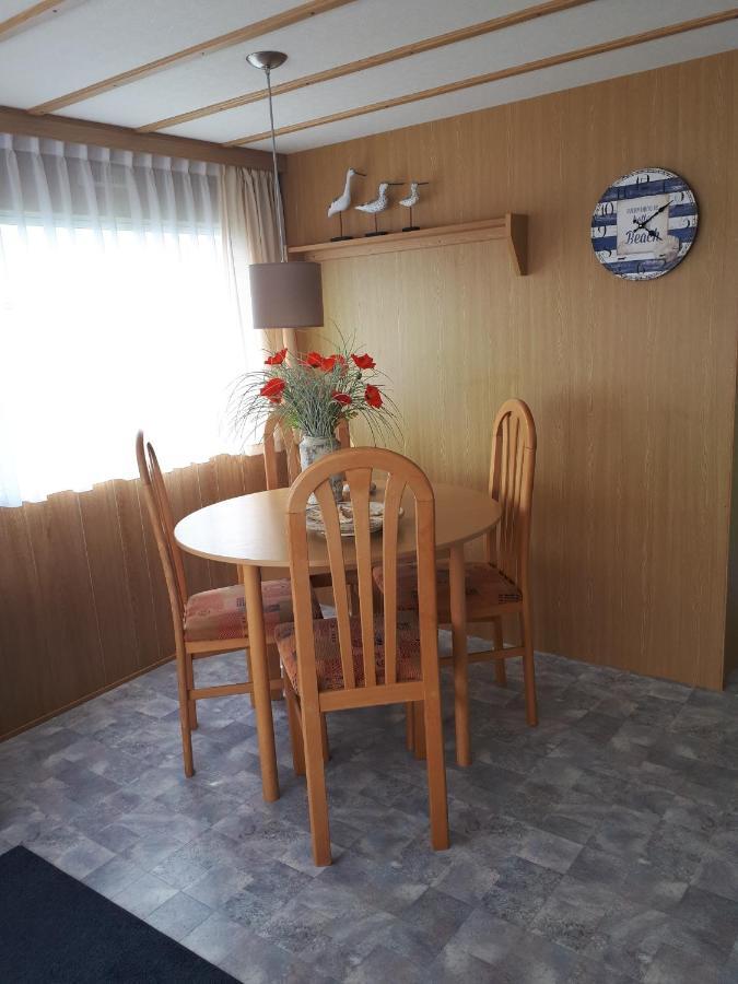 Ameland-Nes-Duinoord: Stacaravan 内斯 外观 照片