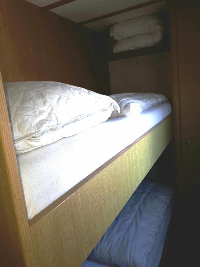 Ameland-Nes-Duinoord: Stacaravan 内斯 外观 照片
