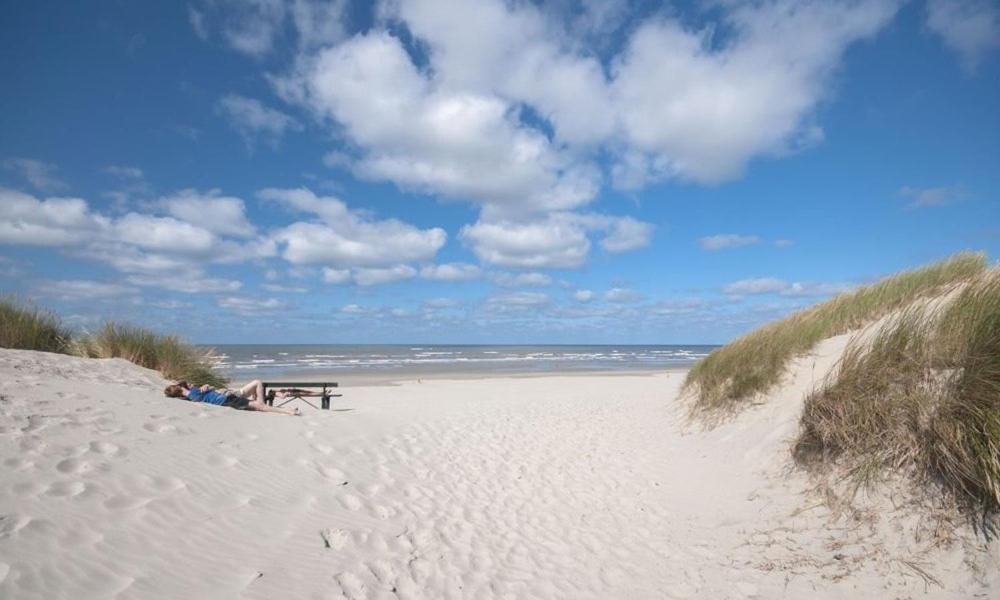 Ameland-Nes-Duinoord: Stacaravan 内斯 外观 照片
